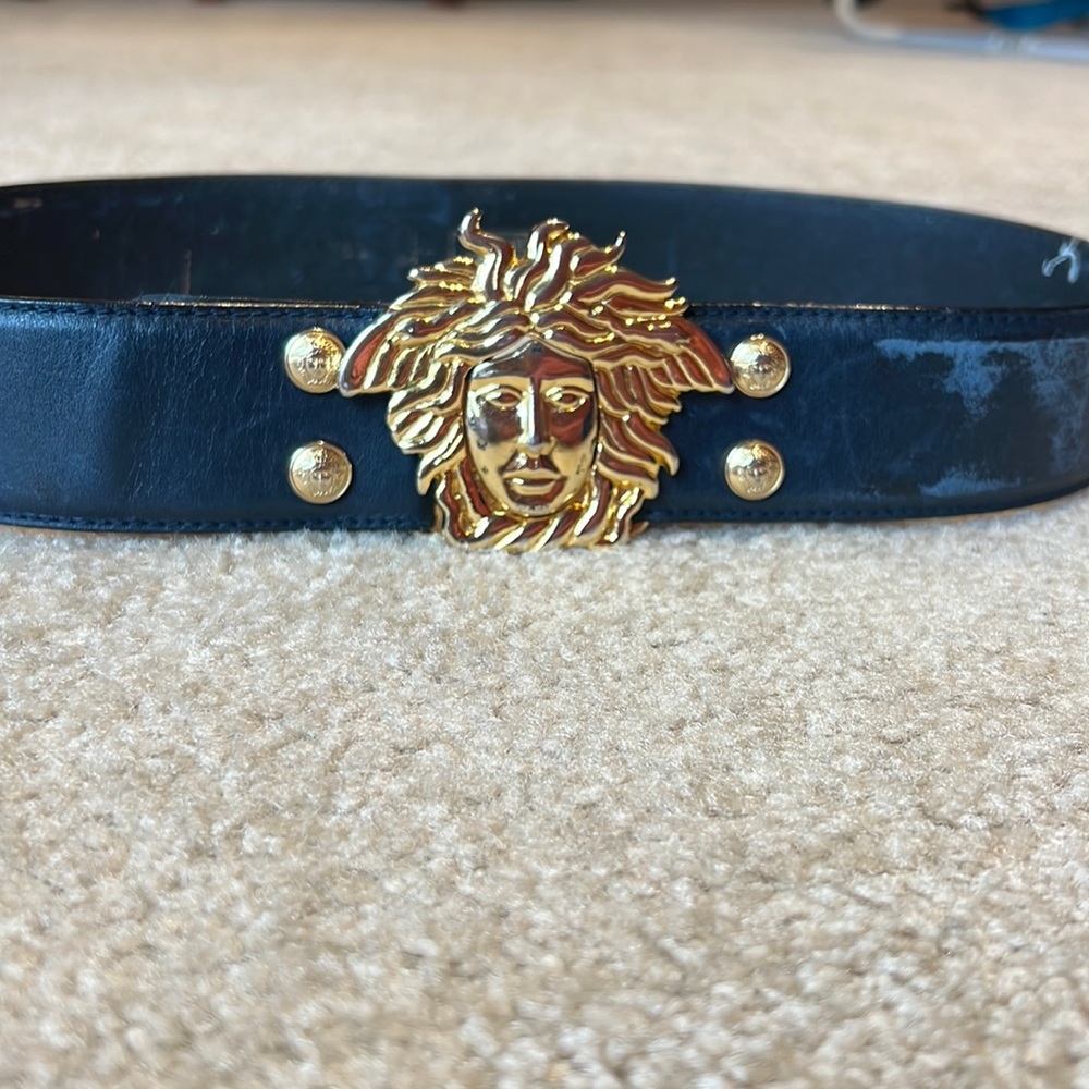 Authentic Gianni Versace Belt Vintage Gold Medusa